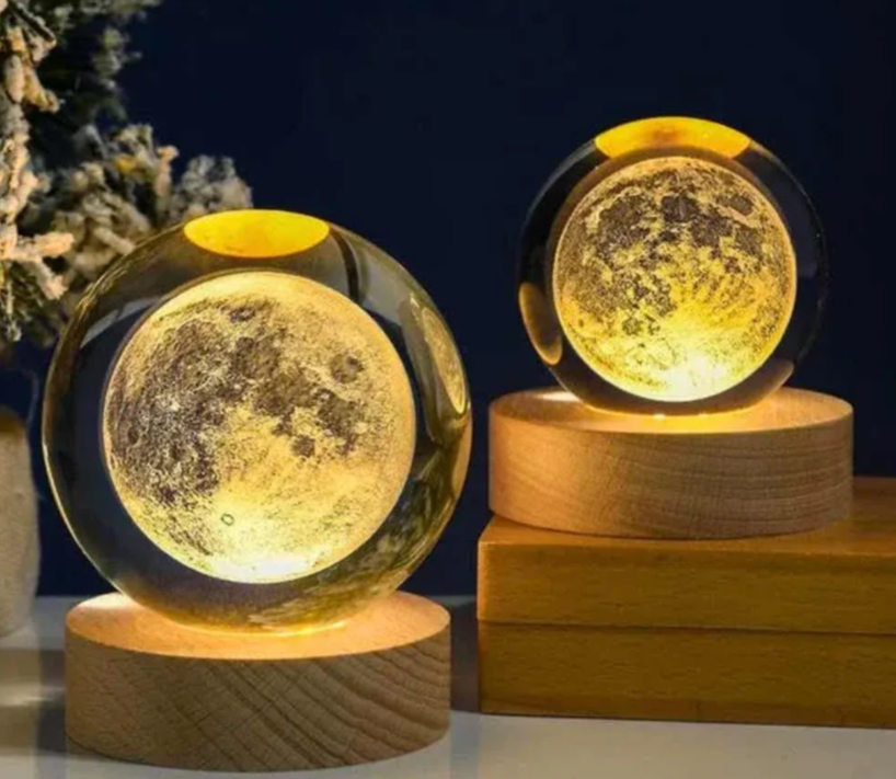 3D Kristalna Lampa – Svemir i Planete