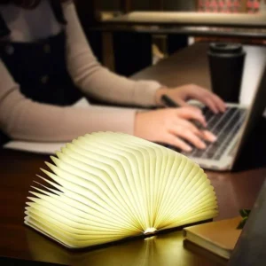 Lampa Bežična u obliku knjige